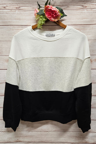 Light Grey Colorblock Pullover Sweatshirt