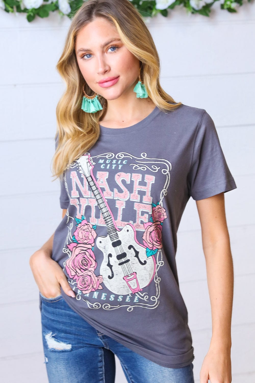 Grey Cotton NASHVILLE Tennessee Graphic Tee