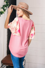 Load image into Gallery viewer, Mauve Rib Floral Chiffon Flutter Sleeve Knit Top