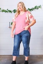 Load image into Gallery viewer, Mauve Rib Floral Chiffon Flutter Sleeve Knit Top
