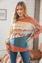 Load image into Gallery viewer, Mauve Patchwork Two Tone Aztec Outseam Top