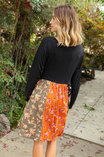 Load image into Gallery viewer, Floral Vertical Color Block Midi Dress