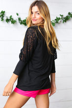Load image into Gallery viewer, Black Lace Three Quarter Bubble Sleeve Top
