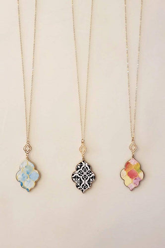 Jewelry Quatrefoil Pendant Necklace