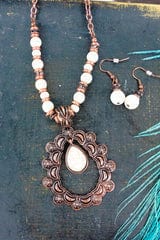 Jewelry White Tierra Dorada Coppertone Necklace and Earring Set