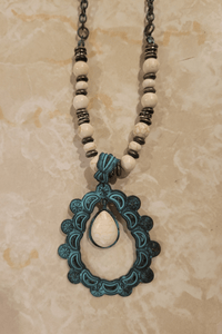 Jewelry White Tierra Dorada Patina Necklace and Earring Set