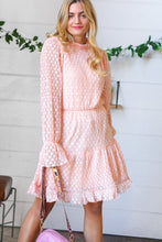 Load image into Gallery viewer, Peach Pleated Lace Bubble Sleeve Lined Dress